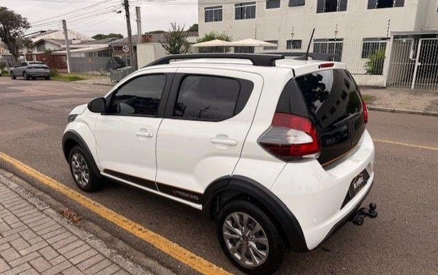 imagem-https://www.socarrao.com.br/sc-vehicle-images-prod/922924/1786137875845-7890496_4_B_75aca34fff.jpeg