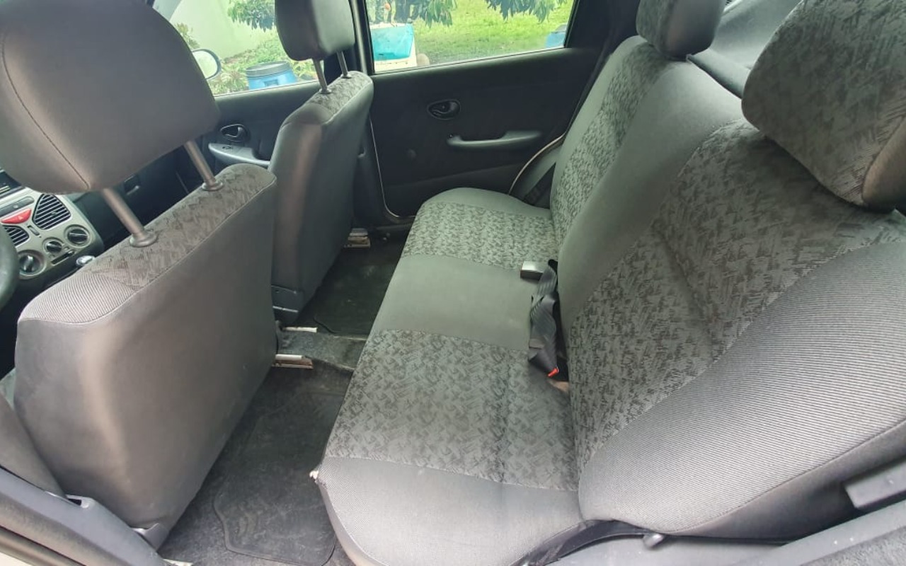 imagem-https://www.socarrao.com.br/sc-vehicle-images-prod/922930/1773354074365-V2hhdHNBcHAgSW1hZ2UgMjAyNi0wMy0wOCBhdCAwNS4zMy4yMiAoMSkuanBlZw.jpeg
