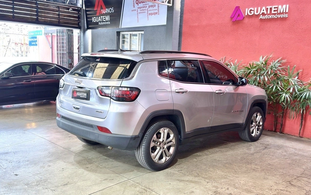 imagem-https://www.socarrao.com.br/sc-vehicle-images-prod/922957/1773354195115-4_025554.jpg