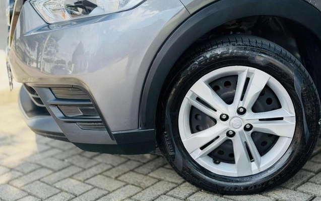 imagem-https://www.socarrao.com.br/sc-vehicle-images-prod/923110/1790290720907-7827570_5_B_8d002fce68.jpeg