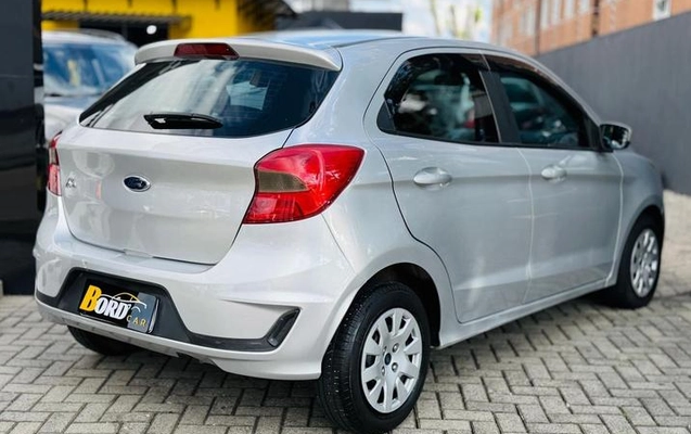imagem-https://www.socarrao.com.br/sc-vehicle-images-prod/923143/1773369136986-7795813_2_B_07c664ad58.jpeg