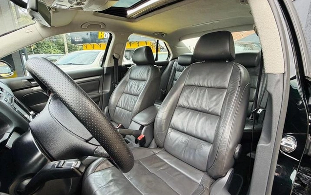 imagem-https://www.socarrao.com.br/sc-vehicle-images-prod/923245/1773372946099-7710370_1_B_874f045eb4.jpeg