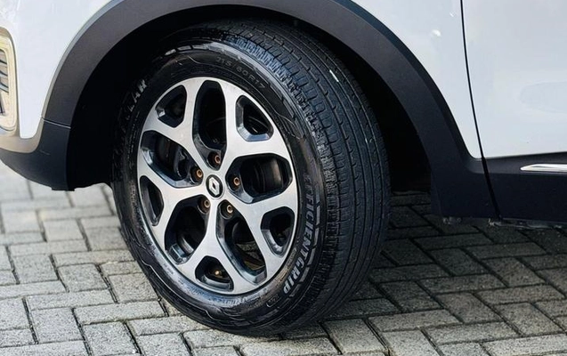 imagem-https://www.socarrao.com.br/sc-vehicle-images-prod/923348/1773853628382-7825961_2_B_75fe31bdbe.jpeg