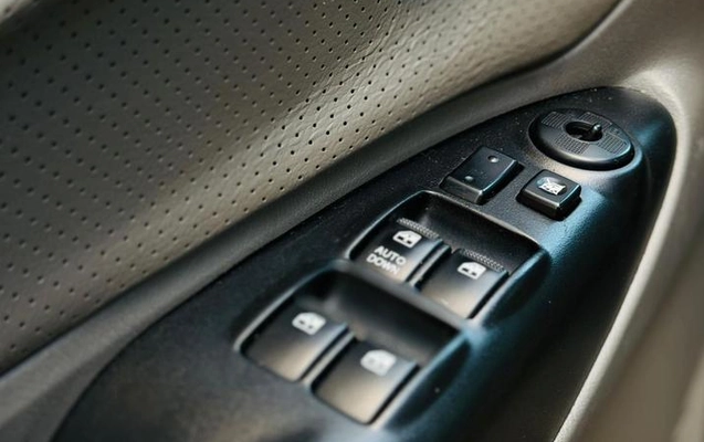 imagem-https://www.socarrao.com.br/sc-vehicle-images-prod/923412/1773377551842-7864736_0_B_152df2882f.jpeg