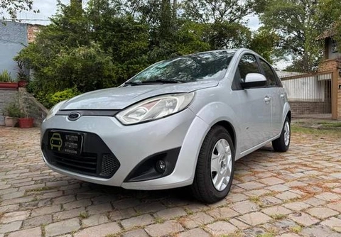 Ford Fiesta 2014 Prata — foto 1 de 3