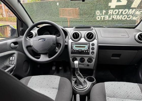 imagem-https://www.socarrao.com.br/sc-vehicle-images-prod/923683/1773401617192-ford-fiesta-1.0-rocam-s-8v-flex-4p-manual-wmimagem15393618539.jpg