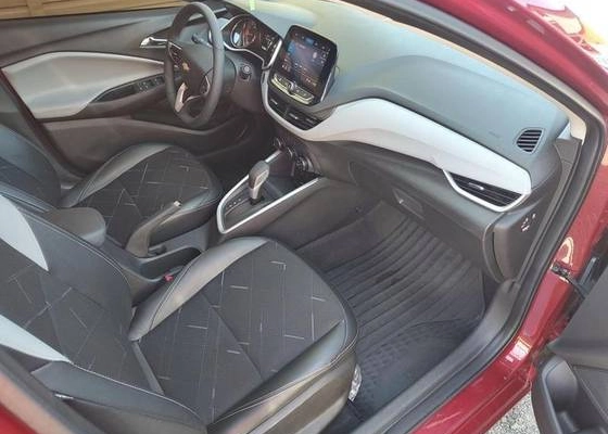 imagem-https://www.socarrao.com.br/sc-vehicle-images-prod/923695/1776166065507-chevrolet-onix-1.0-turbo-flex-premier-automatico-wmimagem09310709620.jpg