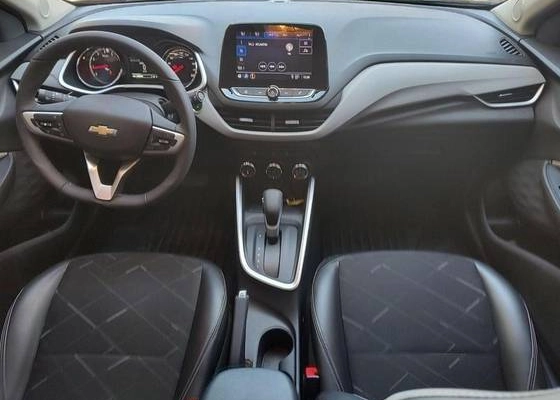imagem-https://www.socarrao.com.br/sc-vehicle-images-prod/923695/1776166065508-chevrolet-onix-1.0-turbo-flex-premier-automatico-wmimagem09310774623.jpg