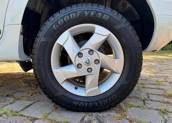 imagem-https://www.socarrao.com.br/sc-vehicle-images-prod/923700/1776166041665-renault-duster-1.6-dynamique-4x2-16v-flex-4p-manual-wmimagem10190934918.jpg
