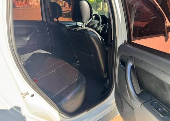 imagem-https://www.socarrao.com.br/sc-vehicle-images-prod/923700/1776166041665-renault-duster-1.6-dynamique-4x2-16v-flex-4p-manual-wmimagem10191319648.jpg