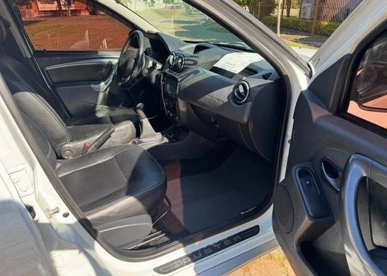 imagem-https://www.socarrao.com.br/sc-vehicle-images-prod/923700/1776166041665-renault-duster-1.6-dynamique-4x2-16v-flex-4p-manual-wmimagem10191395344.jpg