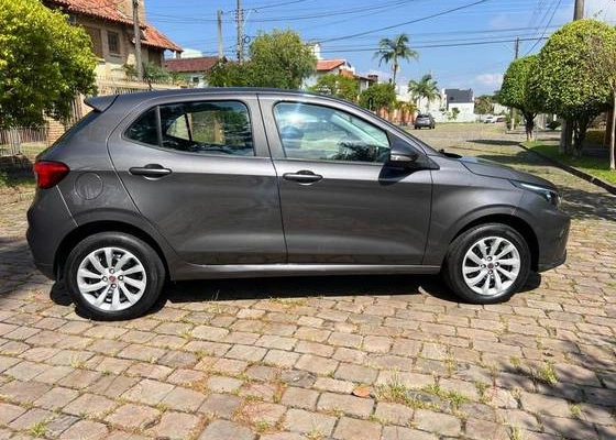 imagem-https://www.socarrao.com.br/sc-vehicle-images-prod/923705/1773402281970-fiat-argo-1.0-firefly-flex-drive-manual-wmimagem15103008488.jpg