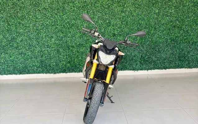 imagem-https://www.socarrao.com.br/sc-vehicle-images-prod/924091/1780661197358-7864419_1_B_4d0664cd90.jpeg
