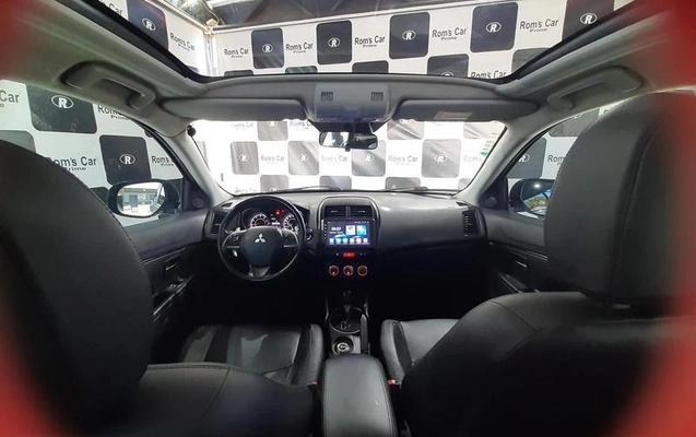 imagem-https://www.socarrao.com.br/sc-vehicle-images-prod/924454/1789672559653-7885451_14_B_427c5c6528.jpeg