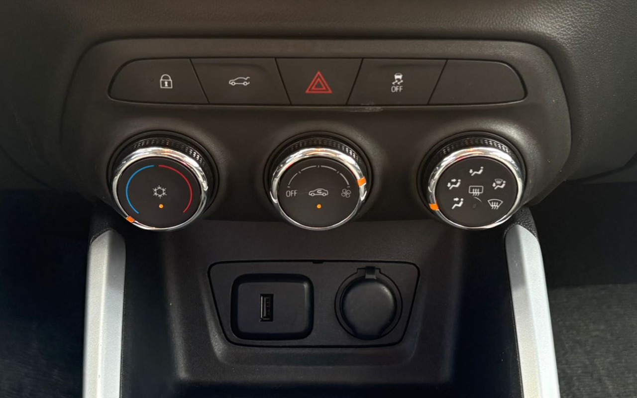 imagem-https://www.socarrao.com.br/sc-vehicle-images-prod/924516/1773413170389-V2hhdHNBcHAgSW1hZ2UgMjAyNi0wMy0xMyBhdCAxMS4xNy4zOSAoMykuanBlZw.jpeg