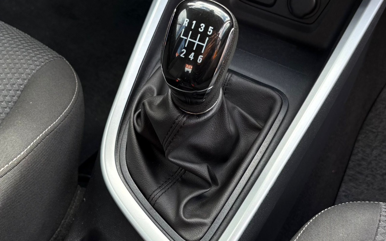 imagem-https://www.socarrao.com.br/sc-vehicle-images-prod/924516/1773413170447-V2hhdHNBcHAgSW1hZ2UgMjAyNi0wMy0xMyBhdCAxMS4xNy40MC5qcGVn.jpeg