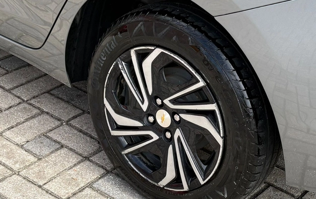 imagem-https://www.socarrao.com.br/sc-vehicle-images-prod/924516/1773413171002-V2hhdHNBcHAgSW1hZ2UgMjAyNi0wMy0xMyBhdCAxMS4xNy40MiAoMSkuanBlZw.jpeg
