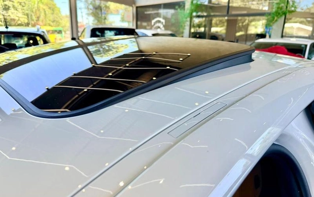 imagem-https://www.socarrao.com.br/sc-vehicle-images-prod/924722/1789214710630-7892103_20_B_8372438644.jpeg