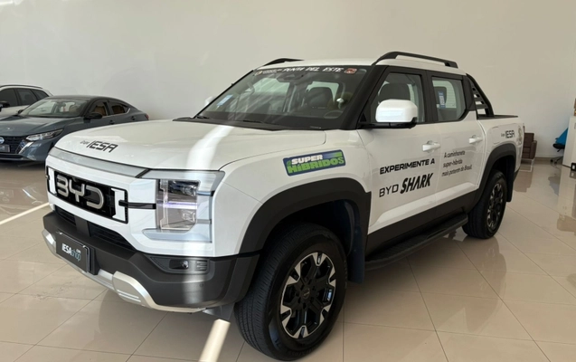 imagem-https://www.socarrao.com.br/sc-vehicle-images-prod/925137/1773421094676-lGUbNXeIHewqlQ0FENN7klGMi1Kc8Gtv.jpg