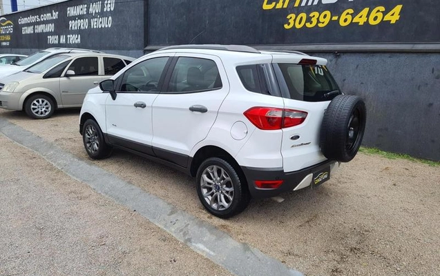 imagem-https://www.socarrao.com.br/sc-vehicle-images-prod/925149/1777134344934-7607417_8_B_ee952371b2.jpeg