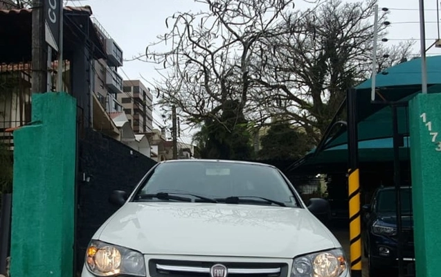 imagem-https://www.socarrao.com.br/sc-vehicle-images-prod/925324/1785501300259-jYOust71v4NGwqyXWlKgOtbtdsonyLpa.jpg