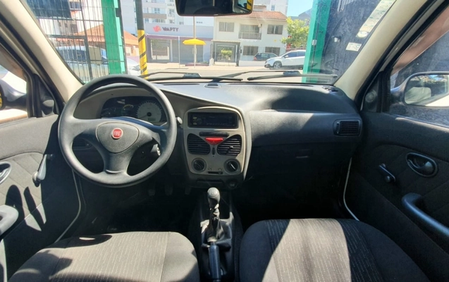 imagem-https://www.socarrao.com.br/sc-vehicle-images-prod/925324/1785501300279-vWy8944H15cDBpllD9zXFLORn0YPkZW1.jpg
