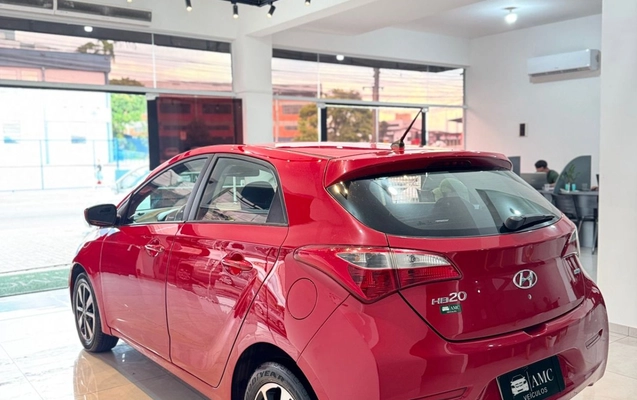 imagem-https://www.socarrao.com.br/sc-vehicle-images-prod/925341/1773424710540-V2hhdHNBcHAgSW1hZ2UgMjAyNi0wMS0zMCBhdCAxNC4zMi41NS5qcGVn.jpeg