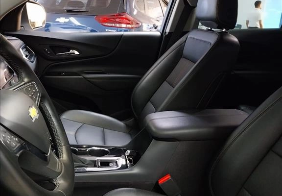 imagem-https://www.socarrao.com.br/sc-vehicle-images-prod/925706/1777314906504-332e449b-d719-4e25-960f-b1cb6cd344b420260313151405.jpeg