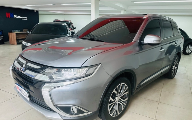 imagem-https://www.socarrao.com.br/sc-vehicle-images-prod/925720/1773428784219-MTEuanBn.jpg