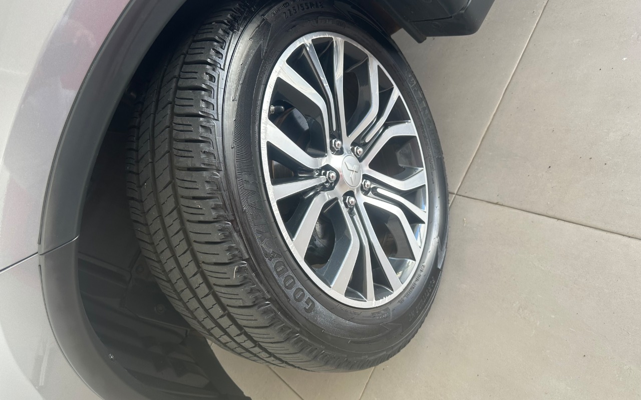 imagem-https://www.socarrao.com.br/sc-vehicle-images-prod/925720/1773428785821-MTFwLmpwZw.jpg