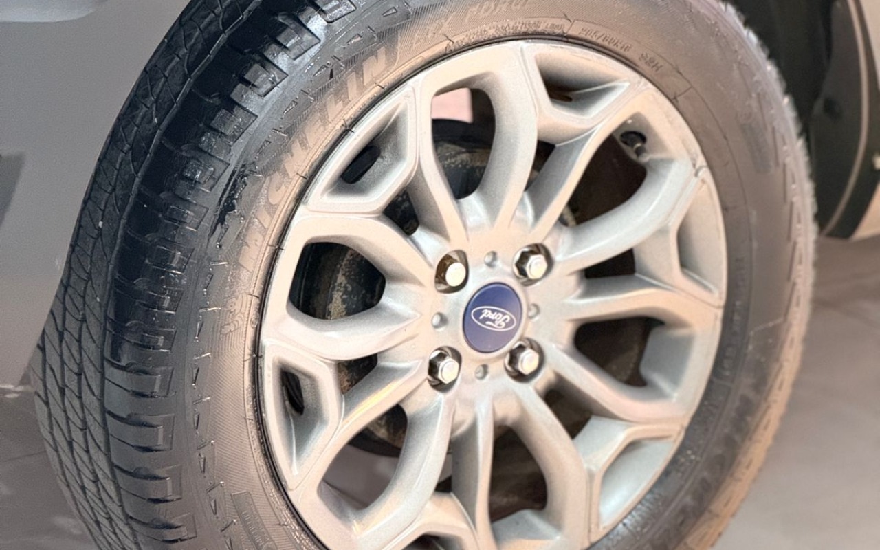 imagem-https://www.socarrao.com.br/sc-vehicle-images-prod/925729/1773428880242-V2hhdHNBcHAgSW1hZ2UgMjAyNi0wMi0yNyBhdCAxNi40My41NiAoMykuanBlZw.jpeg