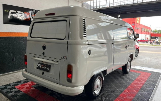 imagem-https://www.socarrao.com.br/sc-vehicle-images-prod/925769/1773429499355-V2hhdHNBcHAgSW1hZ2UgMjAyNi0wMy0xMiBhdCAxNy41Ny4yMiAoMSkuanBlZw.jpeg