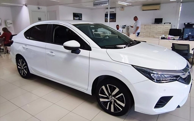 imagem-https://www.socarrao.com.br/sc-vehicle-images-prod/925814/1777990420328-33df96e9-2ee4-4f7c-833c-17c98226249620260313160846.jpeg