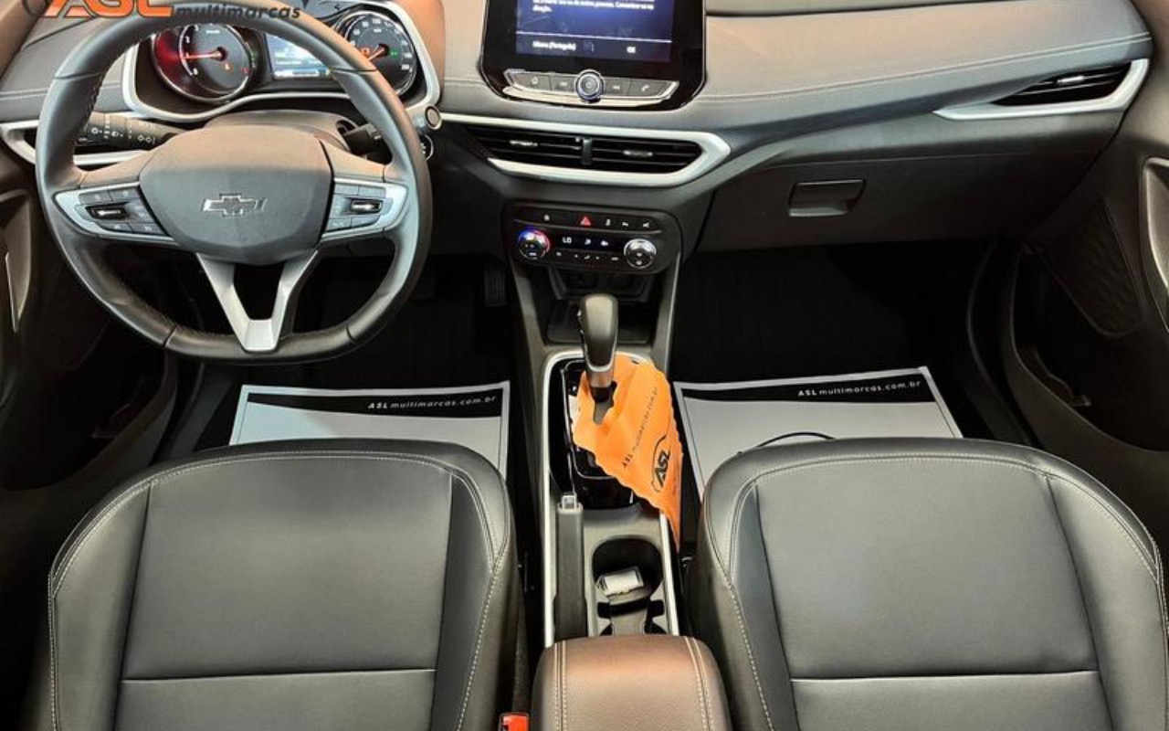 imagem-https://www.socarrao.com.br/sc-vehicle-images-prod/925821/1773429987104-SU1HXzgyODMuanBlZw.jpeg