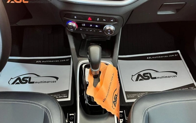 imagem-https://www.socarrao.com.br/sc-vehicle-images-prod/925821/1773429987845-SU1HXzgyOTAuanBlZw.jpeg