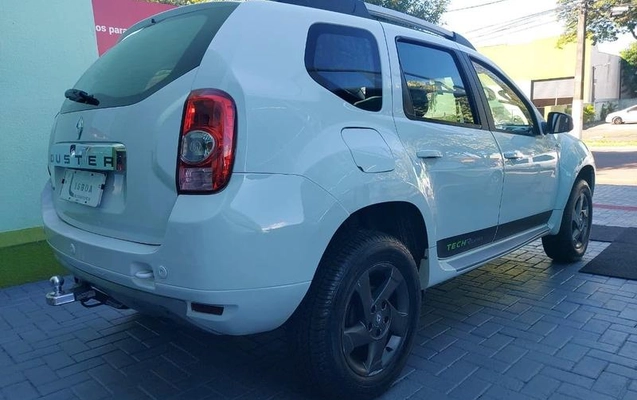 imagem-https://www.socarrao.com.br/sc-vehicle-images-prod/925971/1782388473050-7887809_2_B_af3c256265.jpeg