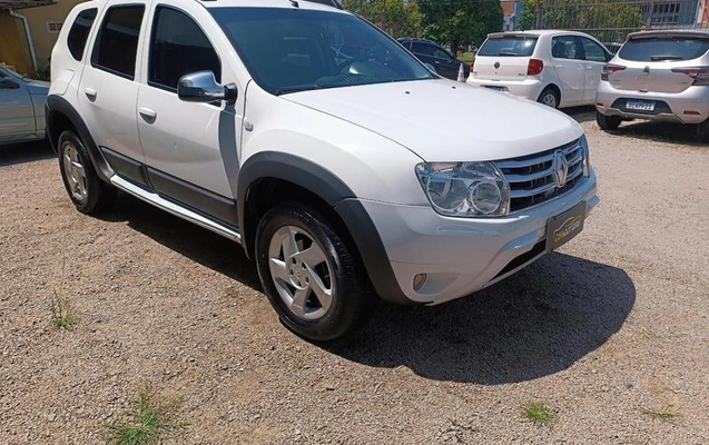 imagem-https://www.socarrao.com.br/sc-vehicle-images-prod/925988/1787332165105-7672943_3_B_0589744a1d.jpeg