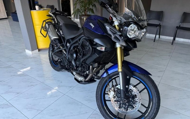 imagem-https://www.socarrao.com.br/sc-vehicle-images-prod/926182/1778617144566-7893970_1_B_a5afeb0569.jpeg