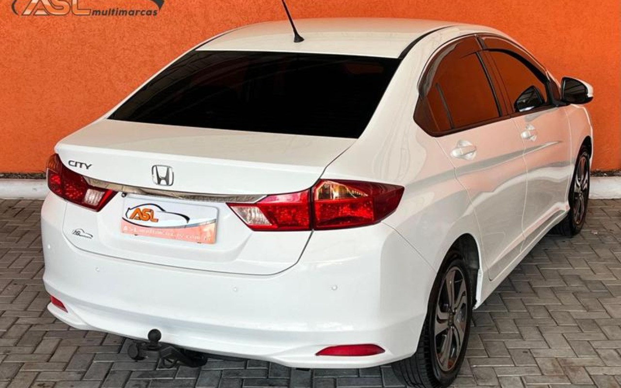 imagem-https://www.socarrao.com.br/sc-vehicle-images-prod/926254/1773435235990-Y2l0eSAyLmpwZWc.jpeg