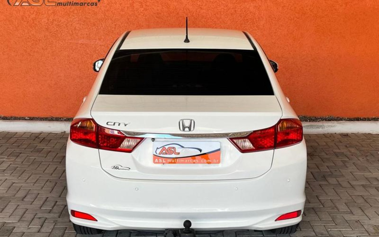 imagem-https://www.socarrao.com.br/sc-vehicle-images-prod/926254/1773435236062-Y2l0eSA3LmpwZWc.jpeg