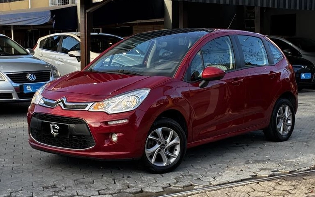 imagem-https://www.socarrao.com.br/sc-vehicle-images-prod/926360/1773436834771-69b47daae1e41.jpeg
