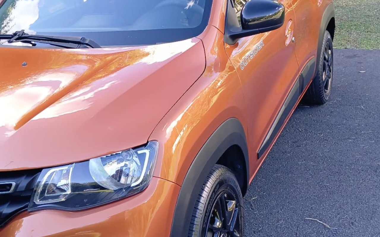 imagem-https://www.socarrao.com.br/sc-vehicle-images-prod/927527/1773443035696-V2hhdHNBcHAgSW1hZ2UgMjAyNi0wMy0xMyBhdCAxOS40NS40OC5qcGVn.jpeg