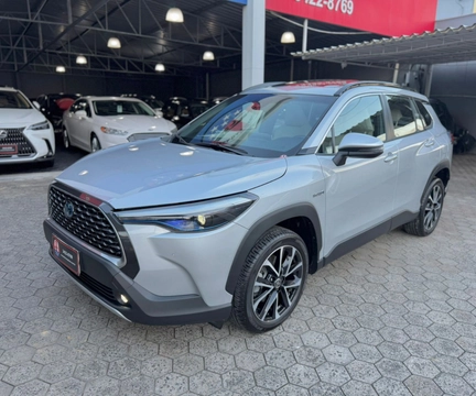 Toyota Corolla Cross 2024 Prata — foto 1 de 3