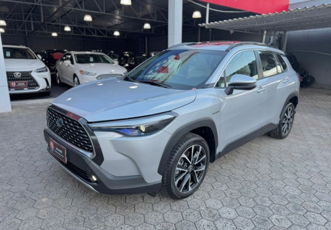 Toyota Corolla Cross 2024 Prata — foto 1 de 3