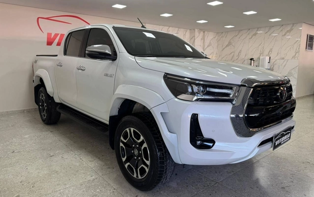 imagem-https://www.socarrao.com.br/sc-vehicle-images-prod/929956/1773496704751-290333fa934643fd836eb83b0ecd1c06_1773496093945.jpeg