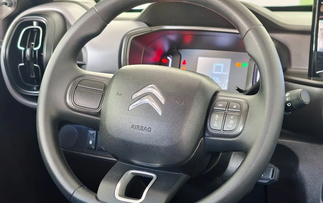 imagem-https://www.socarrao.com.br/sc-vehicle-images-prod/930043/1789575144659-gb-00b7d6d.jpg