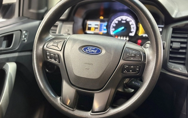 imagem-https://www.socarrao.com.br/sc-vehicle-images-prod/930055/1773498343311-Rk9SRCBSQU5HRVIgWExTIDIuMiA0eDQgQ0QgLSAyMDIwIC0gQlJBTkNBIC0gUVVYNUI2MyAoMTgpLmpwZw.jpg