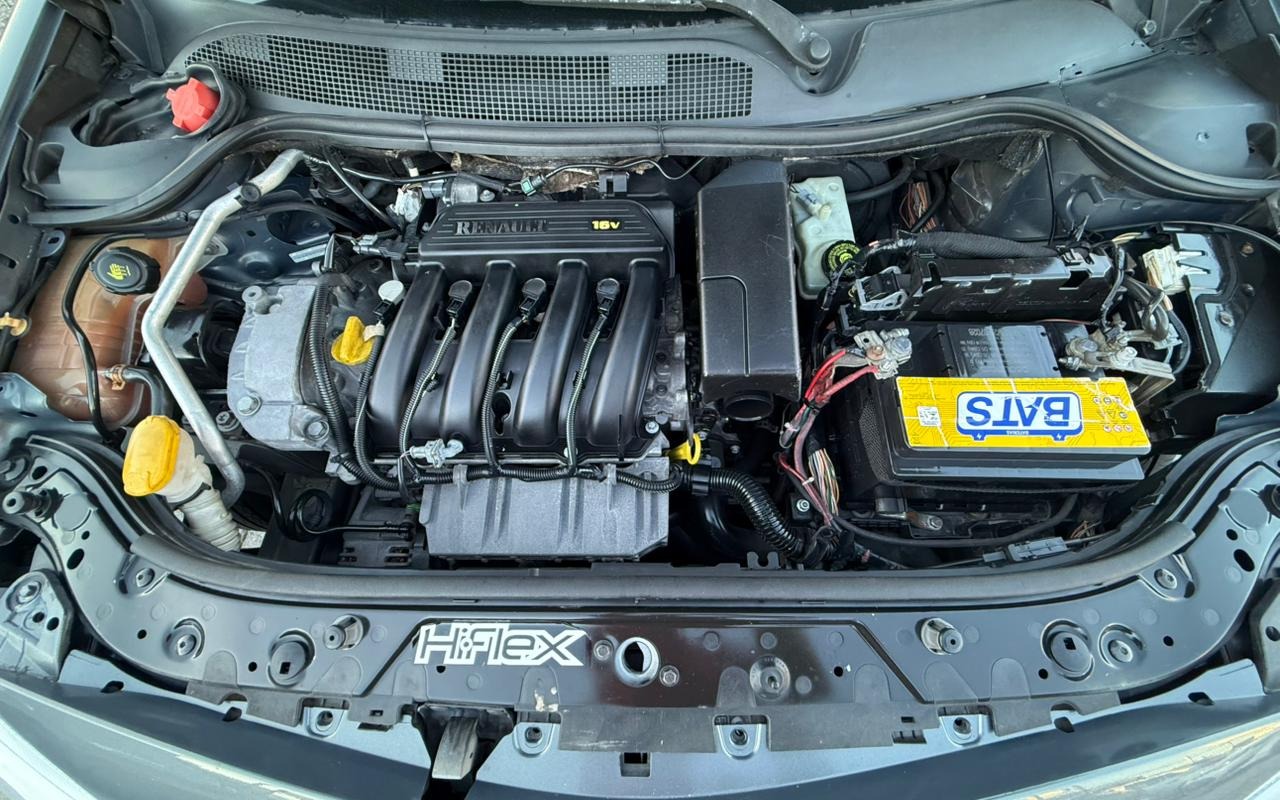 imagem-https://www.socarrao.com.br/sc-vehicle-images-prod/930082/1773499162076-V2hhdHNBcHAgSW1hZ2UgMjAyNi0wMy0xMyBhdCAxOC4wMy4xNiAoMSkuanBlZw.jpeg