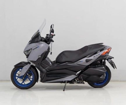 YAMAHA XMAX 250 ABS 2022 Cinza — foto 1 de 3