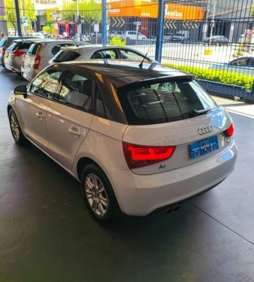imagem-https://www.socarrao.com.br/sc-vehicle-images-prod/930111/1782417606529-640_480_audi-a1-1-4-tfsi-sportback-ambition-s-tronic-14-15-aaee5d-7.jpg